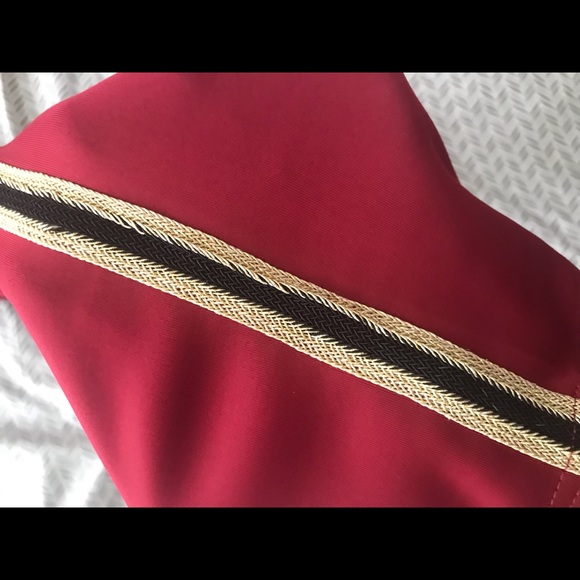 Men’s red striped jogger track pants. Elastic waistband with draw cord. - Picture 3 of 7